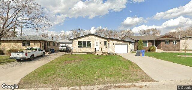 Larawan ng 54 Lochmoor Avenue sa Winnipeg, Manitoba