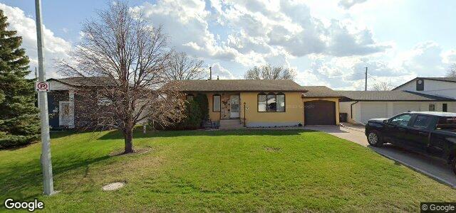 Larawan ng 54 Lomond Boulevard sa Winnipeg, Manitoba