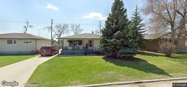 Larawan ng 57 Crestwood Crescent sa Winnipeg, Manitoba
