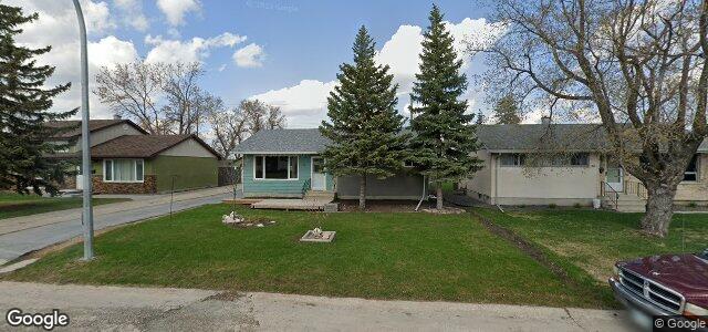 Larawan ng 57 Vincent Massey Boulevard sa Winnipeg, Manitoba