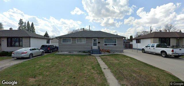 Larawan ng 58 Frontenac Bay sa Winnipeg, Manitoba