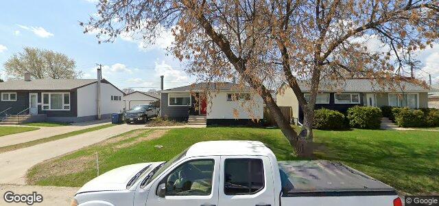 Larawan ng 59 De Bourmont Bay sa Winnipeg, Manitoba