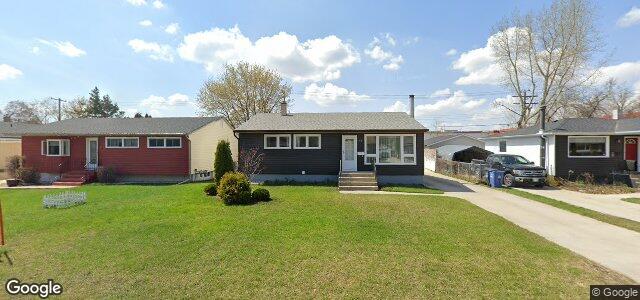 Larawan ng 61 De Bourmont Bay sa Winnipeg, Manitoba