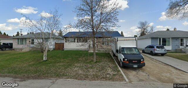 Larawan ng 61 Frontenac Bay sa Winnipeg, Manitoba