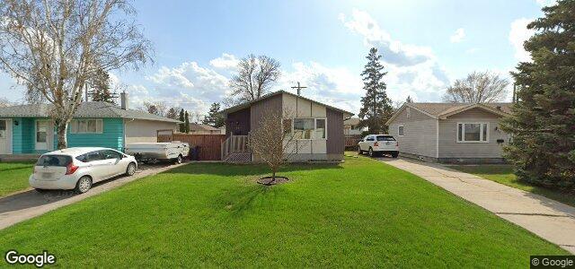 Larawan ng 61 Lochmoor Avenue sa Winnipeg, Manitoba