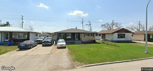 Larawan ng 63 Crestwood Crescent sa Winnipeg, Manitoba