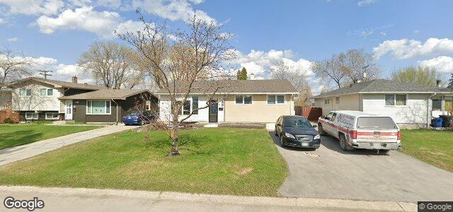 Larawan ng 63 Peterboro Bay sa Winnipeg, Manitoba