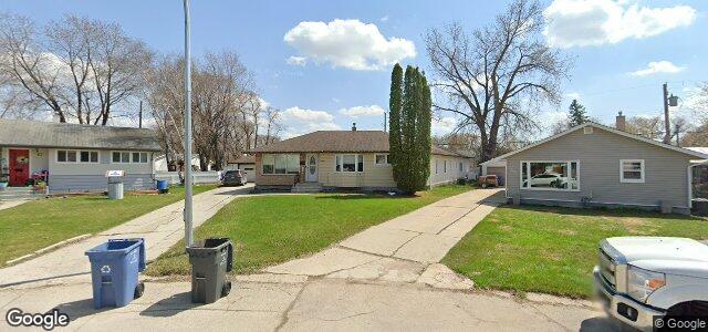 Larawan ng 65 Fontaine Crescent sa Winnipeg, Manitoba
