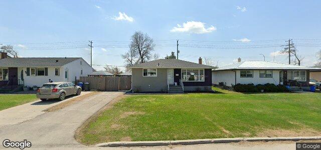 Larawan ng 67 Crestwood Crescent sa Winnipeg, Manitoba