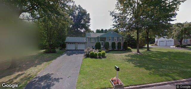 Photo of 67 Heather Road in Winnipeg, Manitoba