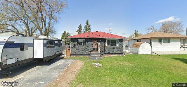 Larawan ng 68 Crestwood Crescent sa Winnipeg, Manitoba