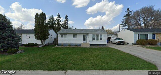 Larawan ng 7 Applewood Bay sa Winnipeg, Manitoba
