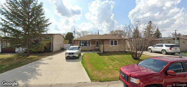 Larawan ng 7 Peterboro Bay sa Winnipeg, Manitoba