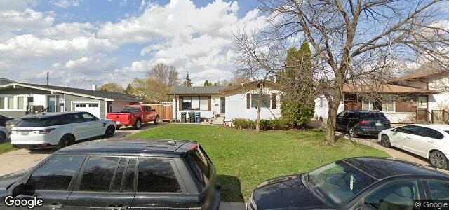 Larawan ng 71 Lomond Boulevard sa Winnipeg, Manitoba
