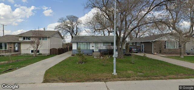 Larawan ng 71 Vincent Massey Boulevard sa Winnipeg, Manitoba