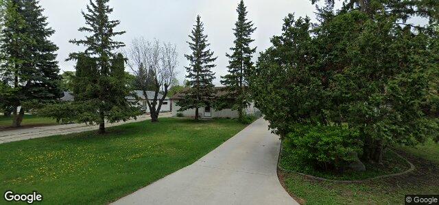 Larawan ng 740 Autumnwood Drive sa Winnipeg, Manitoba