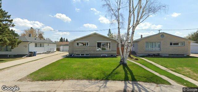 Larawan ng 75 De Bourmont Bay sa Winnipeg, Manitoba