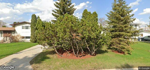Larawan ng 75 Lomond Boulevard sa Winnipeg, Manitoba