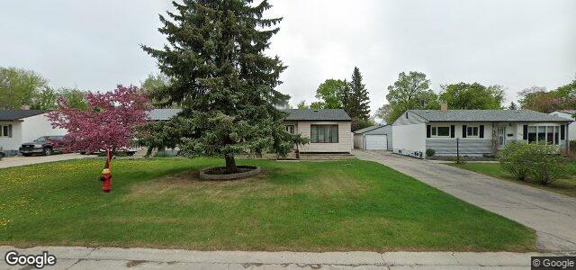 Photo of 751 Autumnwood Drive in Winnipeg, Manitoba