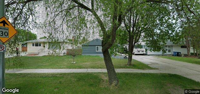 Larawan ng 796 Autumnwood Drive sa Winnipeg, Manitoba