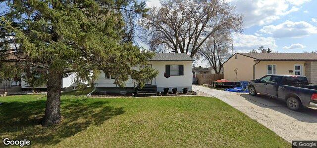 Larawan ng 8 Argonne Bay sa Winnipeg, Manitoba