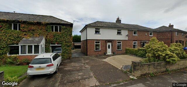 Larawan ng 8 Canberra Road sa Winnipeg, Manitoba