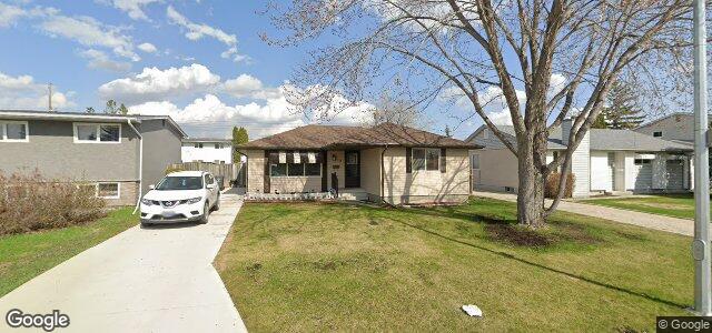 Larawan ng 8 Peterboro Bay sa Winnipeg, Manitoba