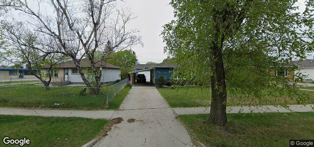 Larawan ng 832 Autumnwood Drive sa Winnipeg, Manitoba
