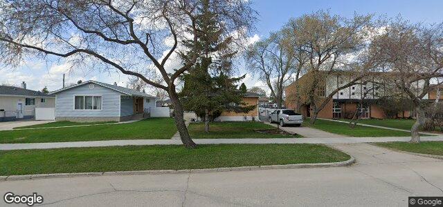 Larawan ng 871 Autumnwood Drive sa Winnipeg, Manitoba