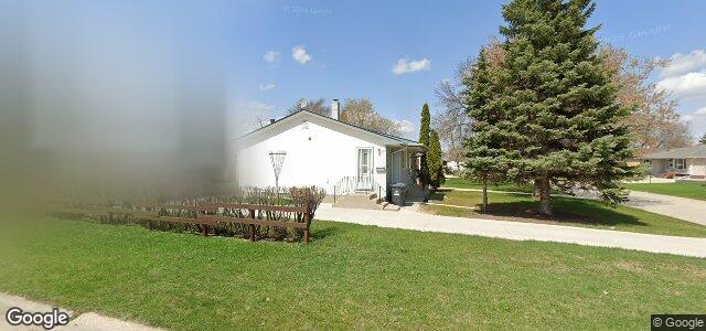 Larawan ng 88 De Bourmont Bay sa Winnipeg, Manitoba