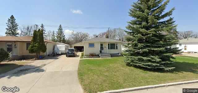 Larawan ng 9 Crestwood Crescent sa Winnipeg, Manitoba