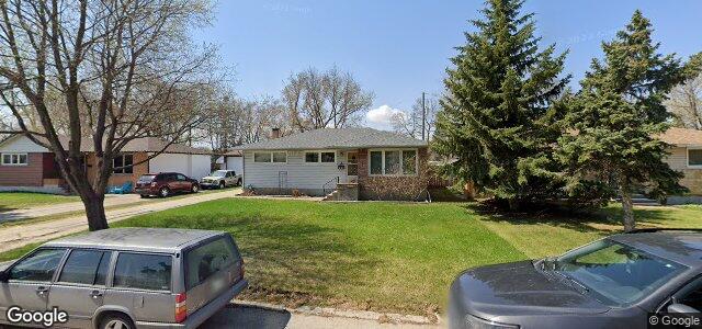 Larawan ng 9 Cypress Bay sa Winnipeg, Manitoba