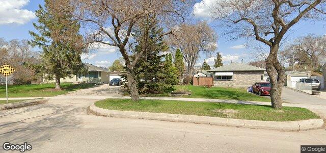 Larawan ng 929 Autumnwood Drive sa Winnipeg, Manitoba