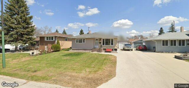 Larawan ng 93 De Bourmont Bay sa Winnipeg, Manitoba