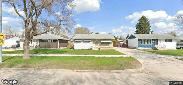 Larawan ng 939 Autumnwood Drive sa Winnipeg, Manitoba