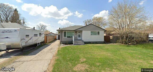 Larawan ng 98 De Bourmont Bay sa Winnipeg, Manitoba