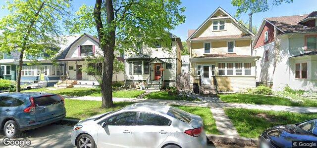 Larawan ng 100 Evanson Street sa Winnipeg, Manitoba