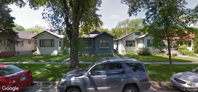 Larawan ng 102 Sherburn Street sa Winnipeg, Manitoba