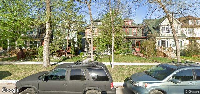 Larawan ng 104 Lenore Street sa Winnipeg, Manitoba