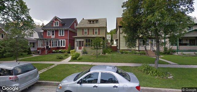 Larawan ng 106 Home Street sa Winnipeg, Manitoba