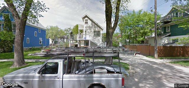 Larawan ng 11 Alloway Avenue sa Winnipeg, Manitoba