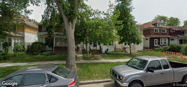 Larawan ng 11 Lenore Street sa Winnipeg, Manitoba