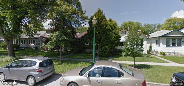 Larawan ng 124 Sherburn Street sa Winnipeg, Manitoba