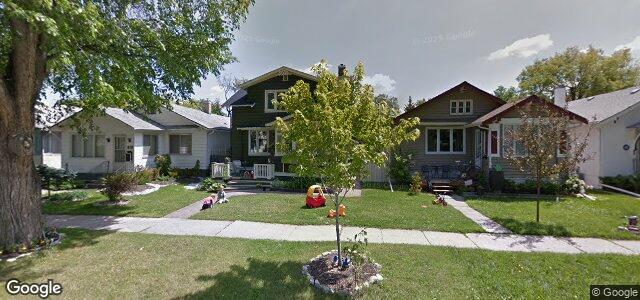 Larawan ng 131 Sherburn Street sa Winnipeg, Manitoba