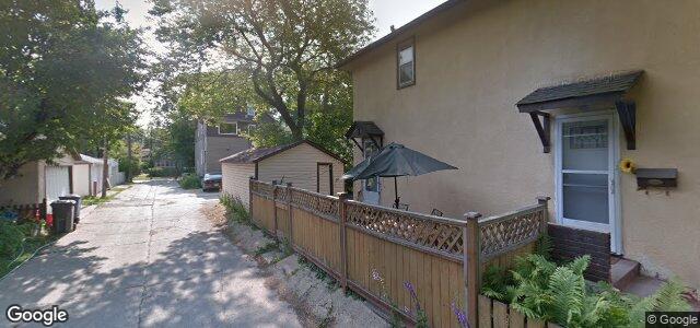 Larawan ng 135 Evanson Street sa Winnipeg, Manitoba