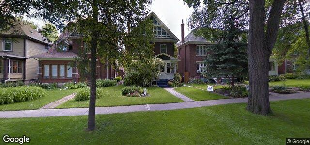 Larawan ng 135 Home Street sa Winnipeg, Manitoba