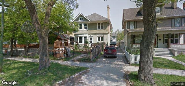 Larawan ng 141 Canora Street sa Winnipeg, Manitoba