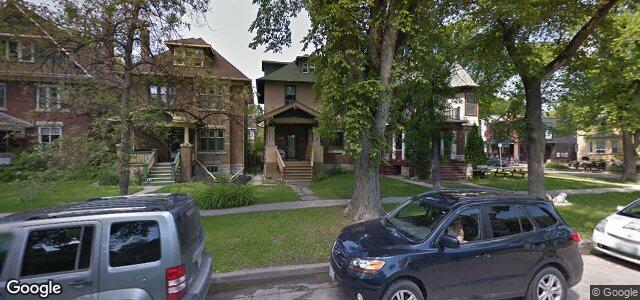 Larawan ng 158 Home Street sa Winnipeg, Manitoba