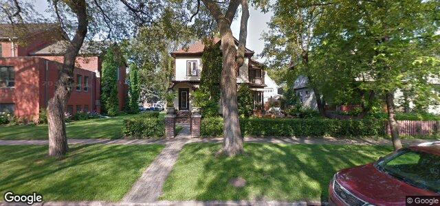 Larawan ng 170 Ethelbert Street sa Winnipeg, Manitoba
