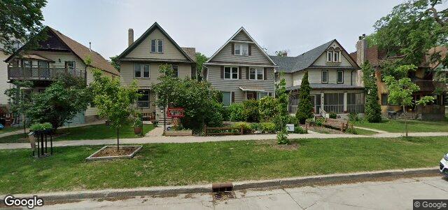 Photo of 172 Lenore Street in Winnipeg, Manitoba